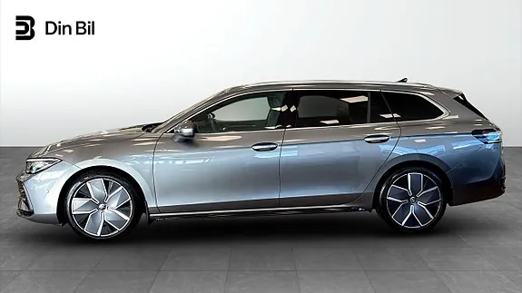 Volkswagen Passat 2025 photo 2