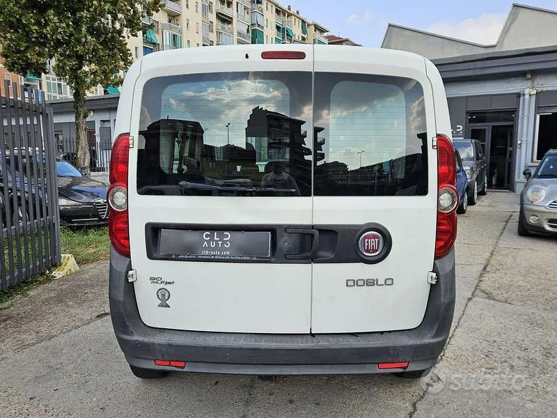 Fiat Doblò 2011 photo 4