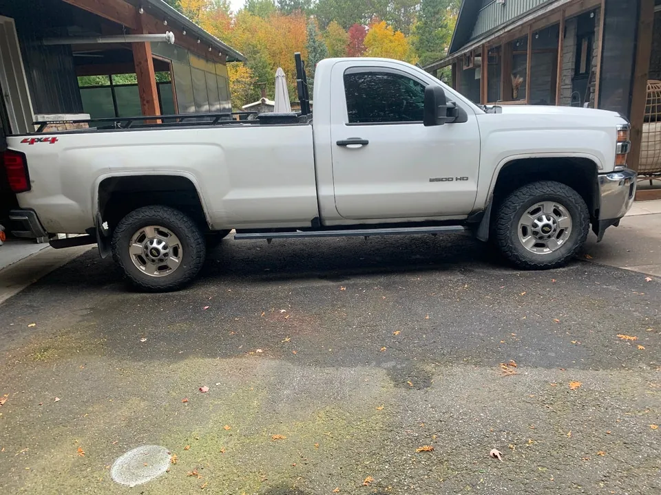 Chevrolet Silverado 2500 2015 photo 2