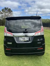 Mitsubishi Delica 2016 photo 5