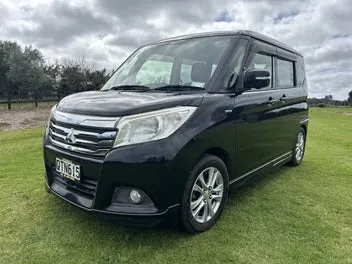 Mitsubishi Delica 2016 photo 2