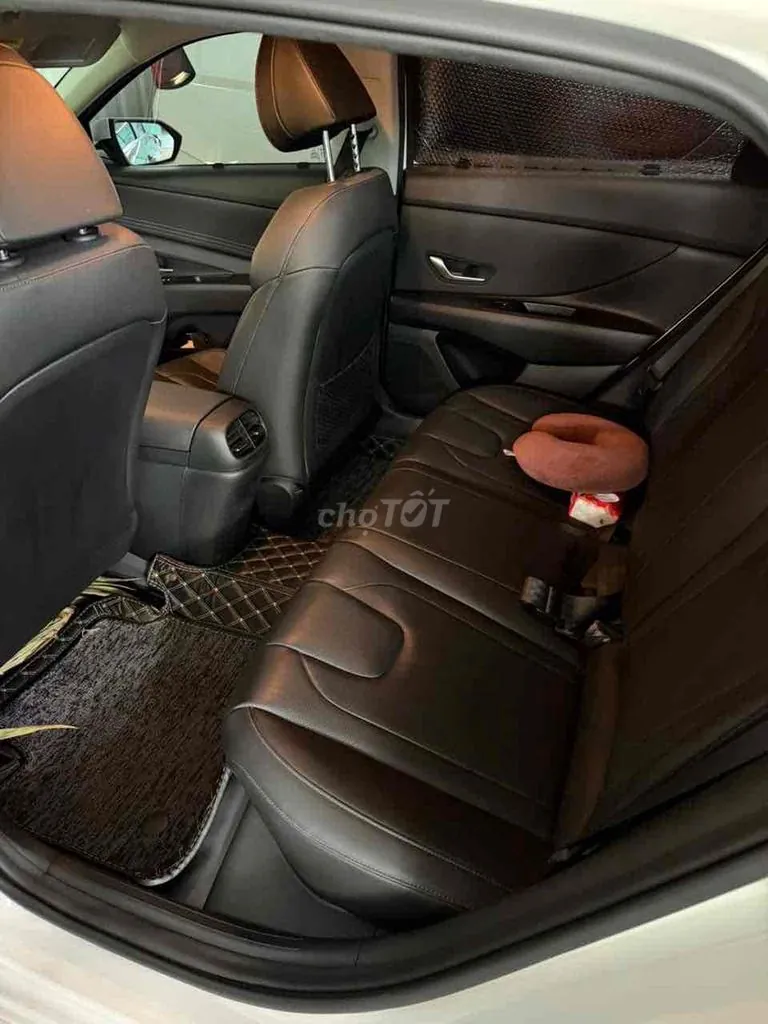 Hyundai Elantra 2023 photo 4