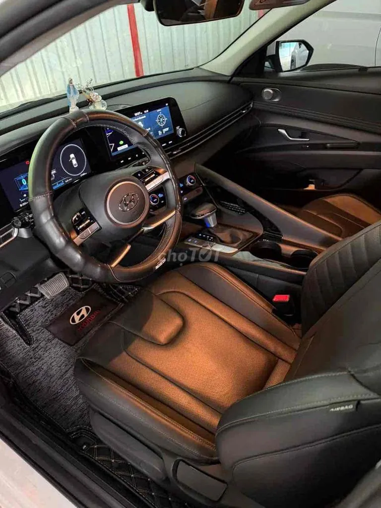 Hyundai Elantra 2023 photo 5