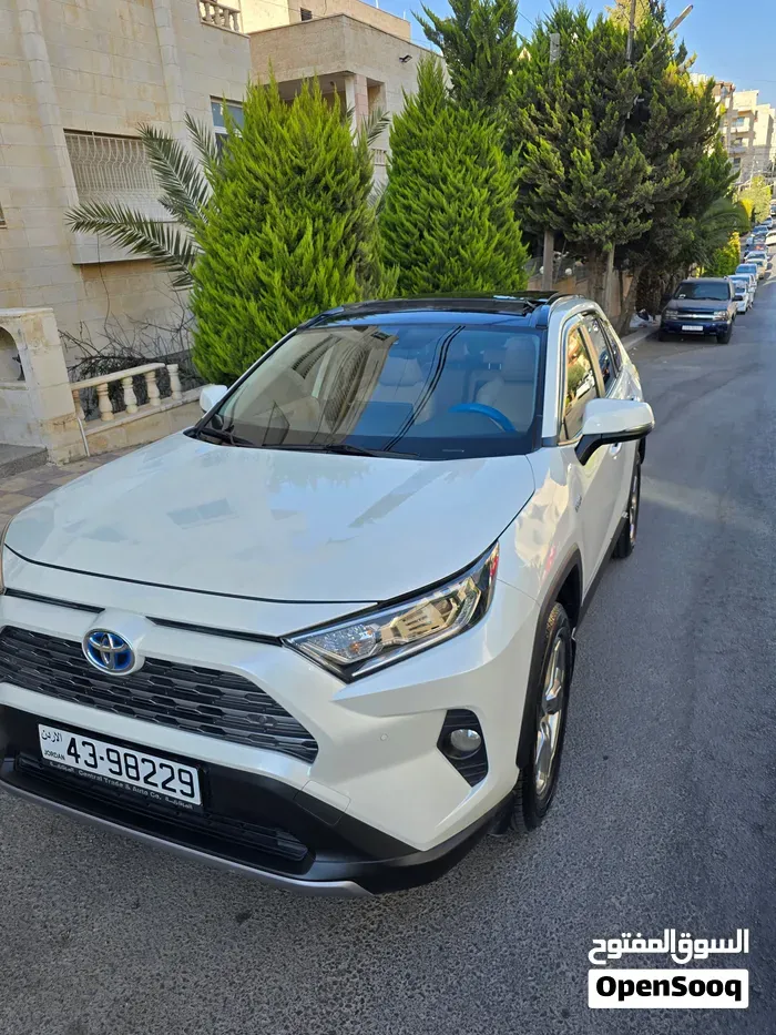 Toyota Rav4 2019 photo 4