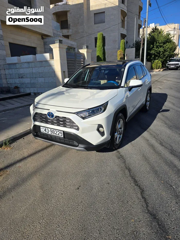 Toyota Rav4 2019 photo 3
