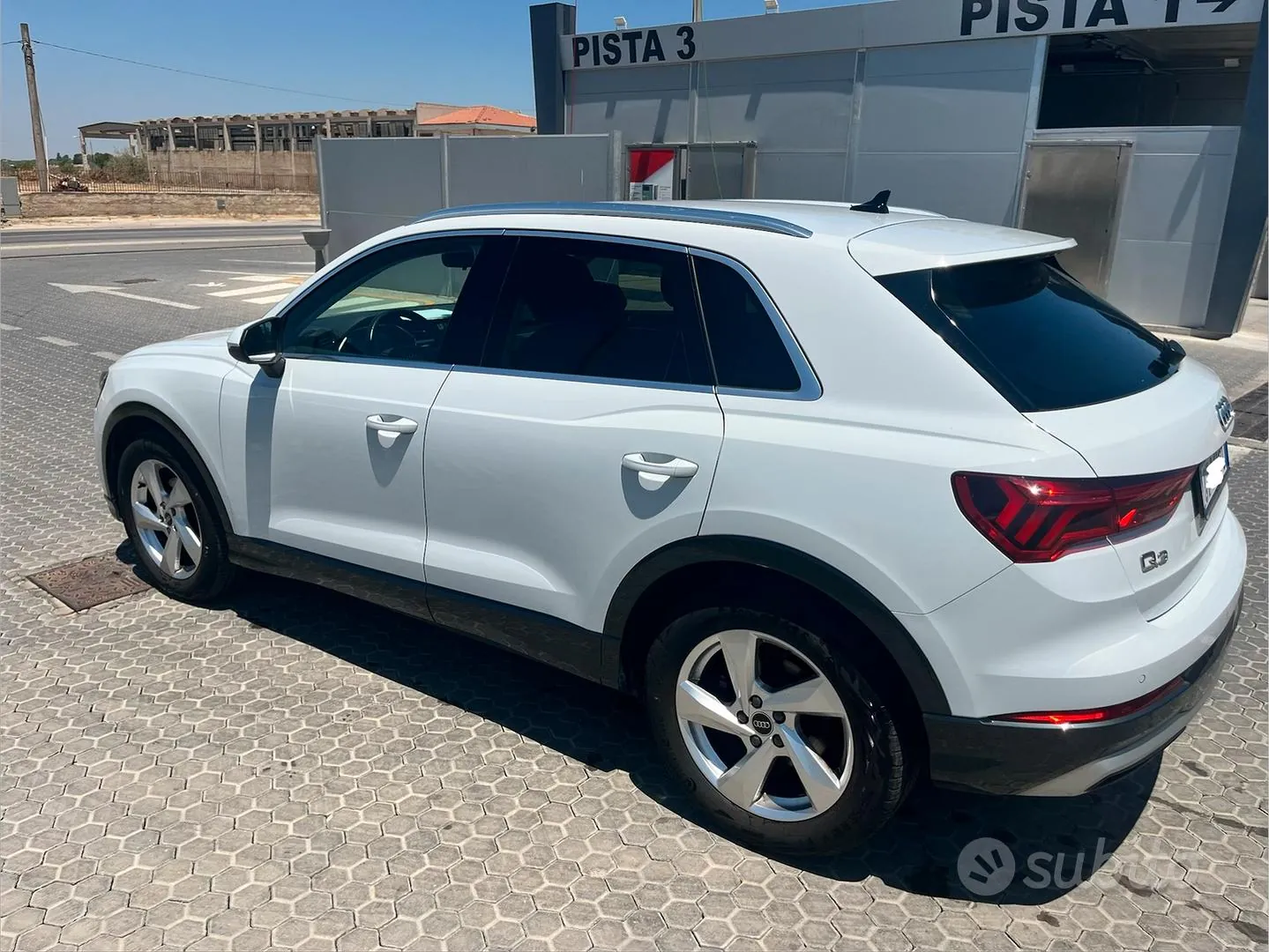 Audi Q3 2024 photo 3