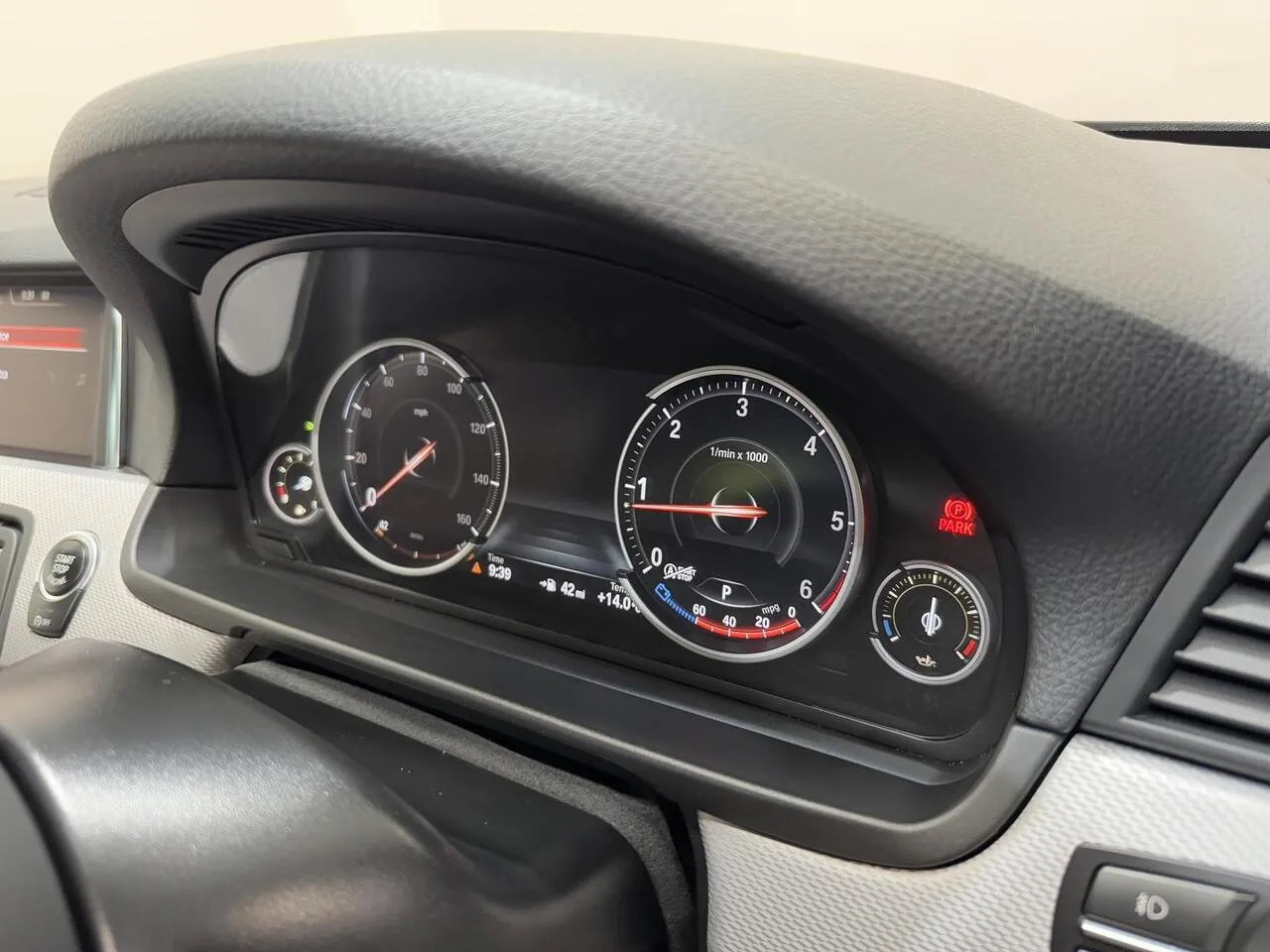 BMW 5 Series 2016 photo 3