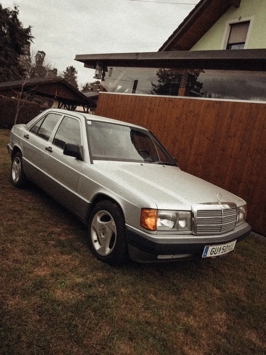 Mercedes-Benz 190