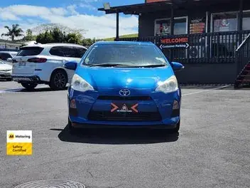 Toyota Aqua 2013 photo 3