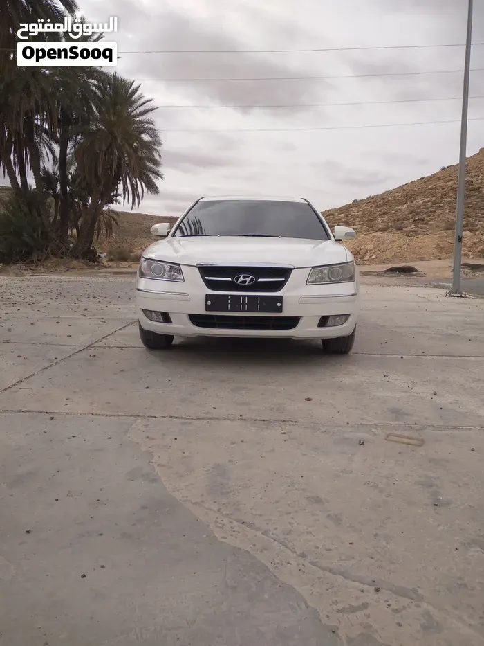 Hyundai Sonata 2005 photo 2