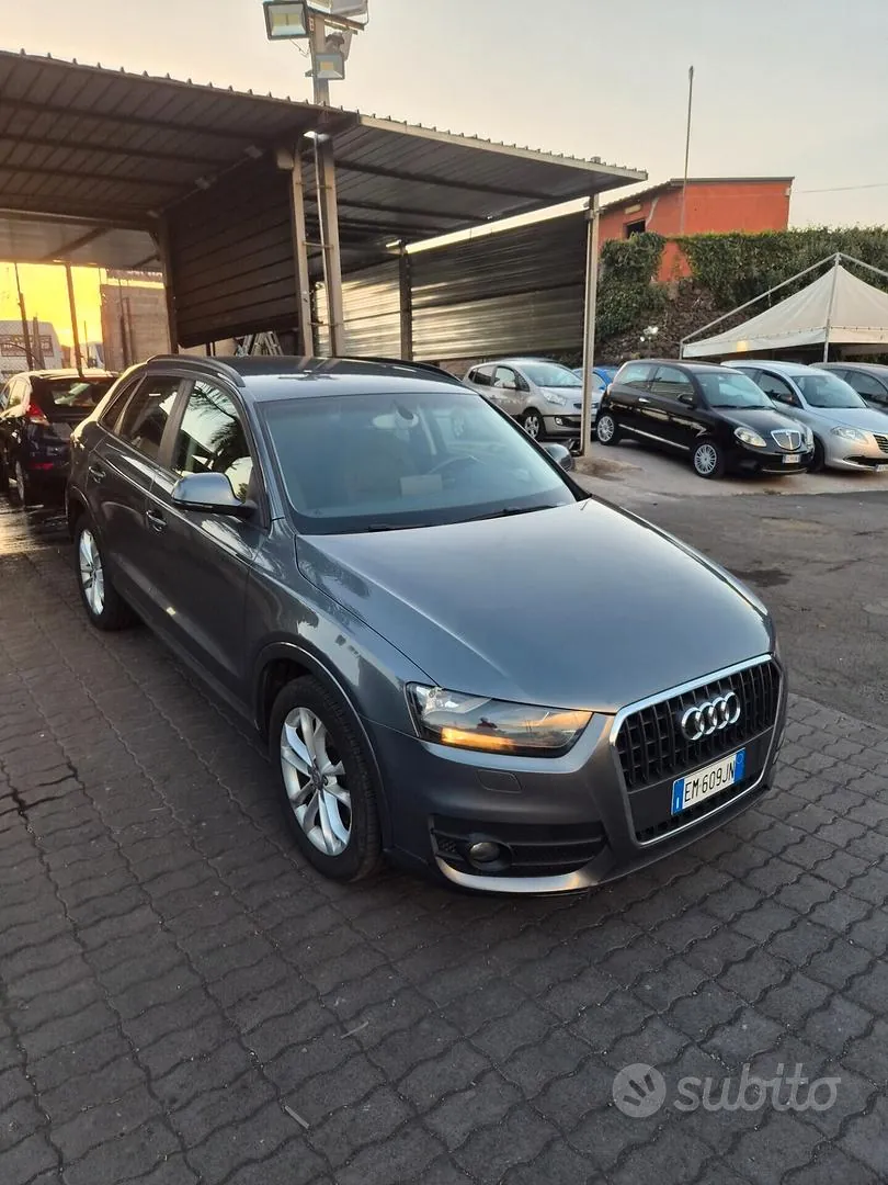 Audi Q3 2012 photo 4