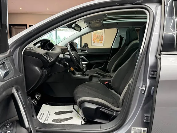 Peugeot 308 2016 photo 3