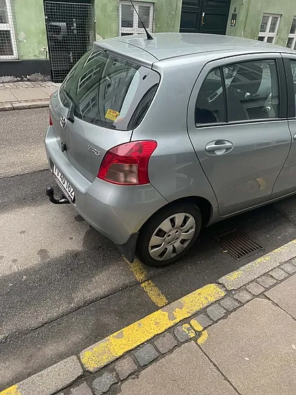 Toyota Yaris 2007 photo 3