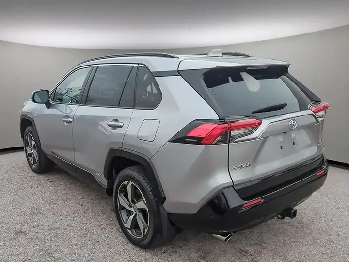 Toyota Rav4 2025 photo 4
