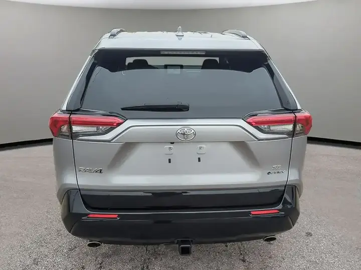 Toyota Rav4 2025 photo 5