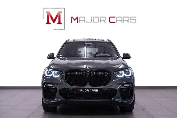 BMW X5 2021 photo 2