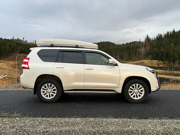 Toyota Land Cruiser 2015 photo 4