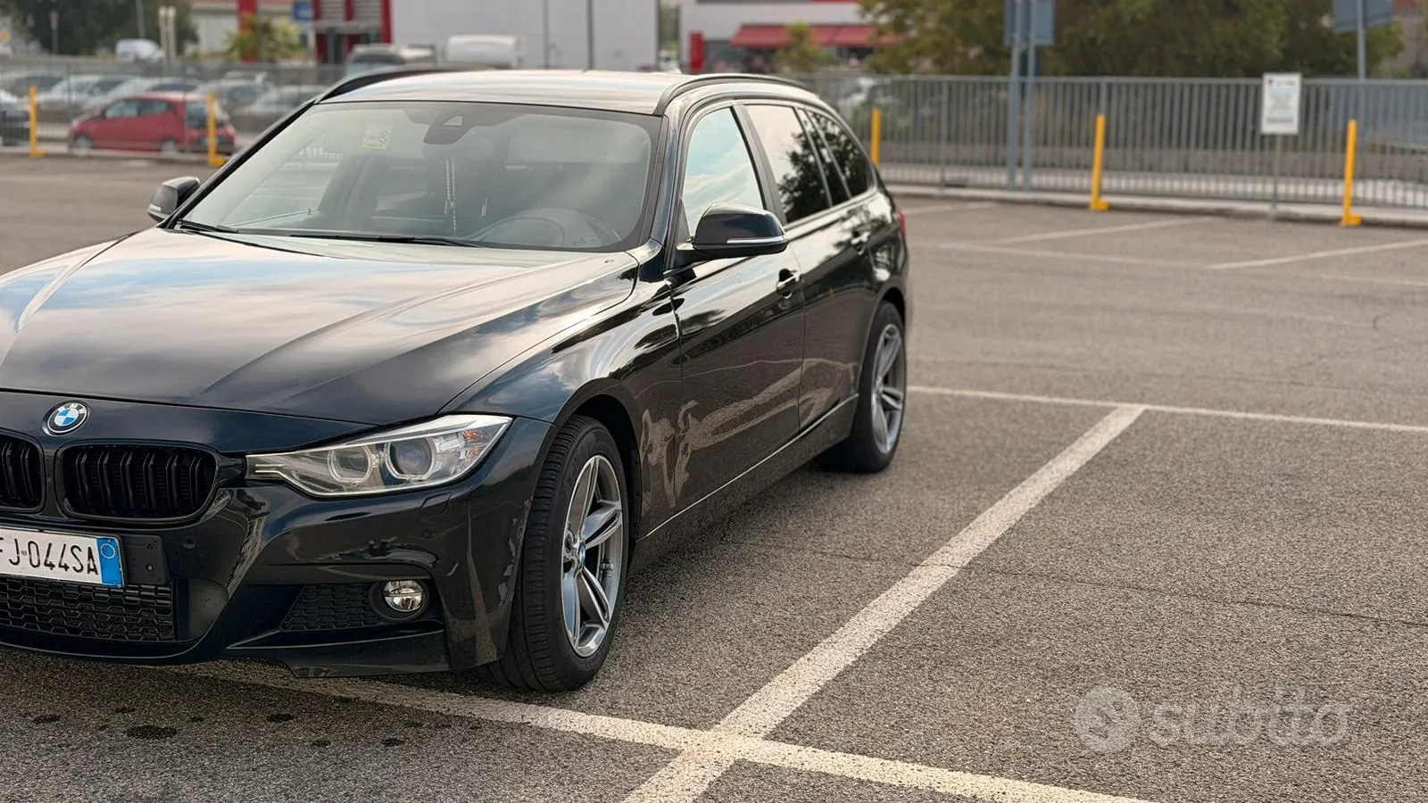 BMW 320D Touring 2014 photo 4