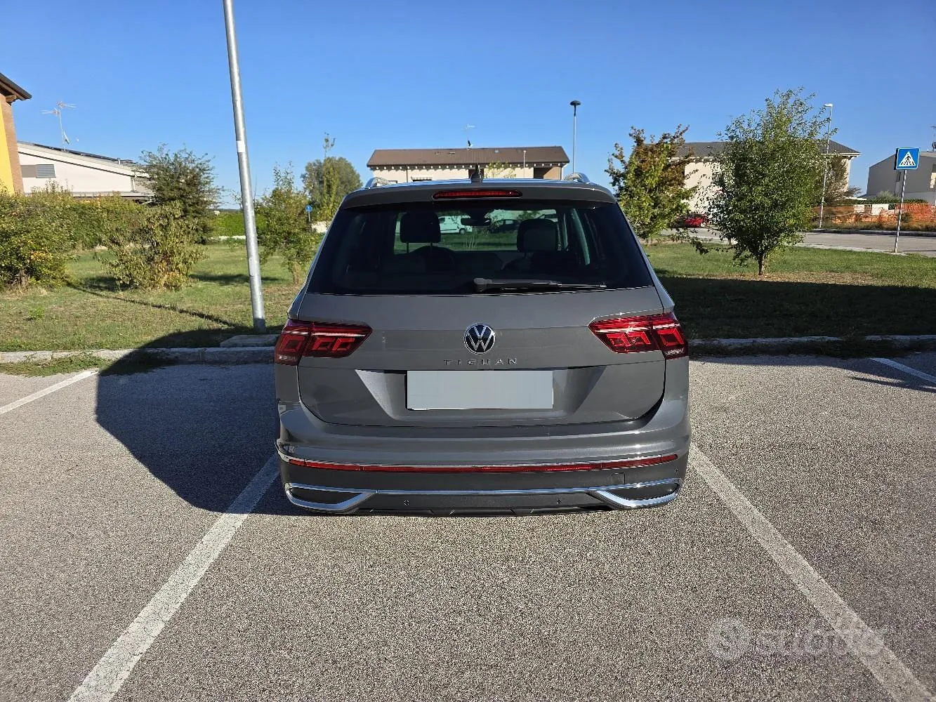 Volkswagen Tiguan 2022 photo 2