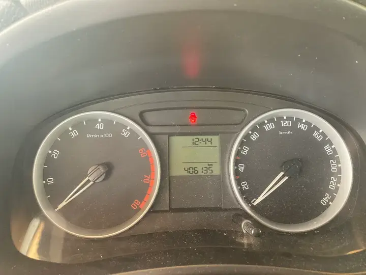 Skoda Roomster 2009 photo 3
