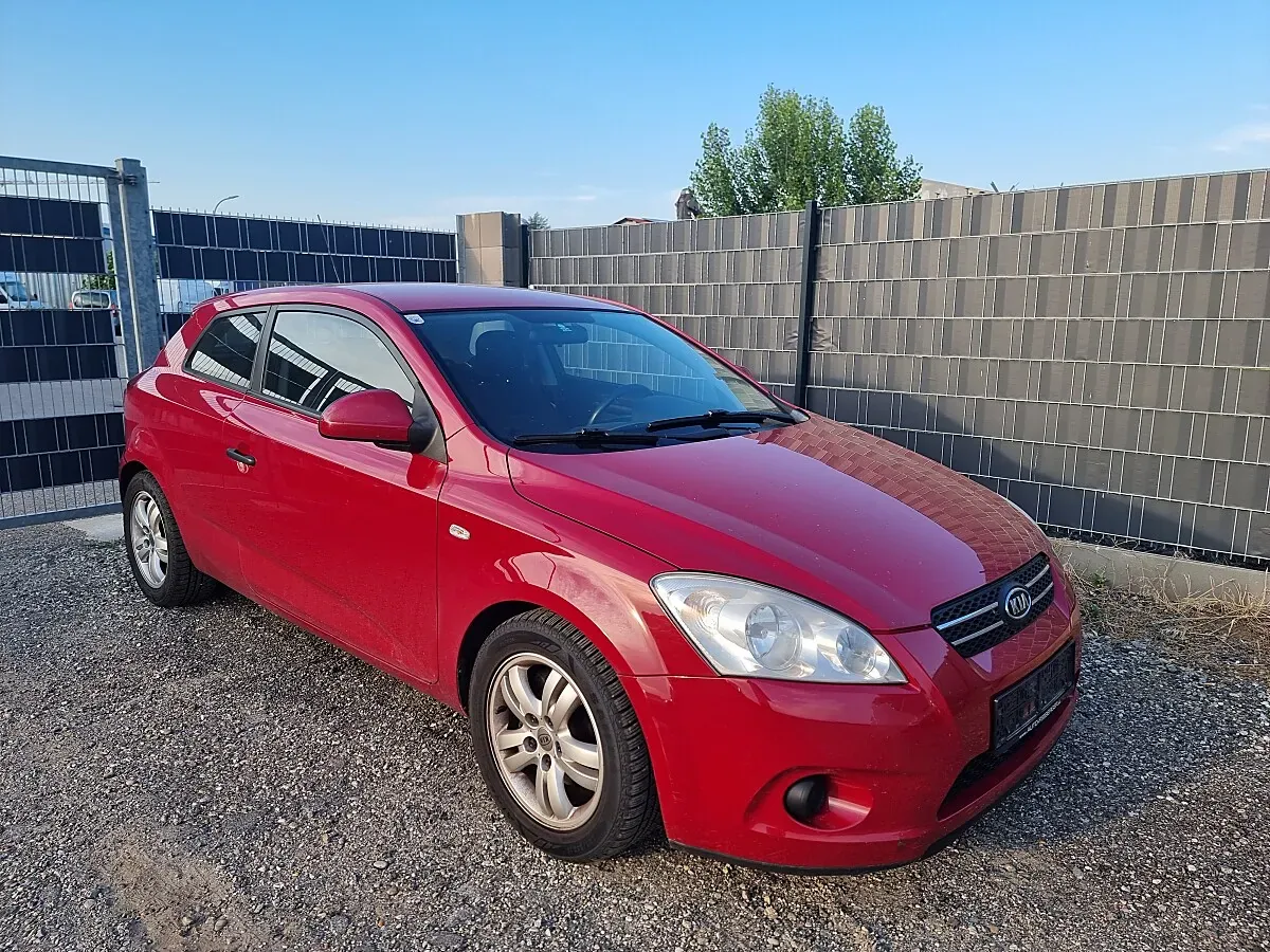 Kia Proceed 2008 photo 2