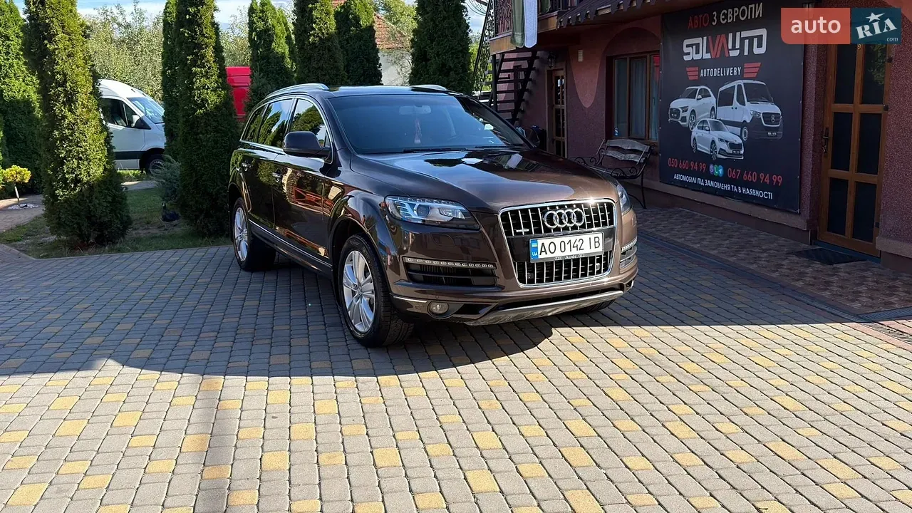 Audi Q7 2013 photo 4