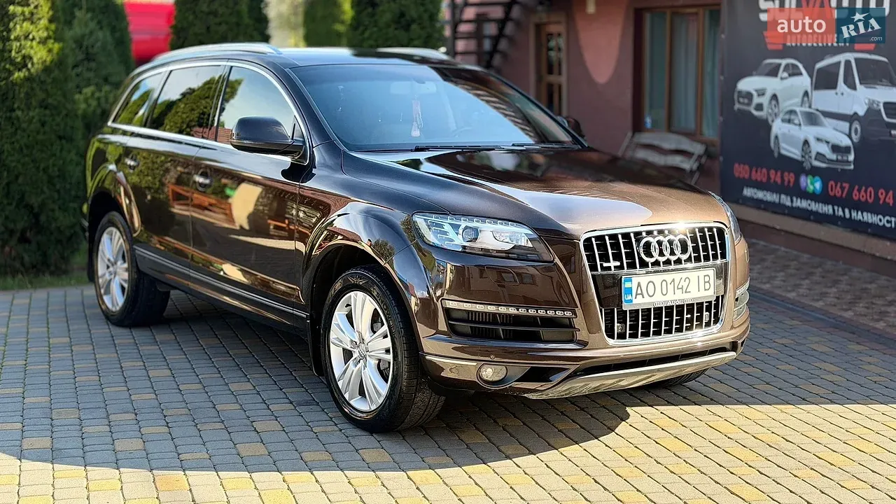 Audi Q7 2013 photo 5