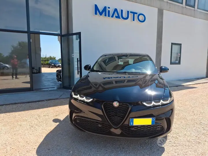 Alfa Romeo Tonale 2026 photo 2