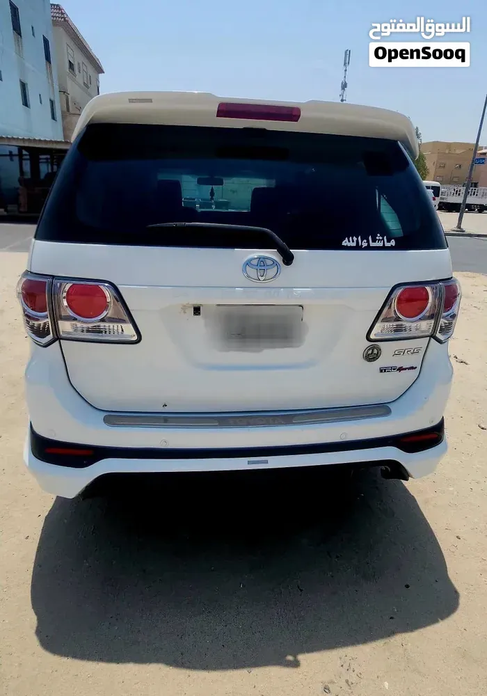 Toyota Fortuner 2015 photo 4