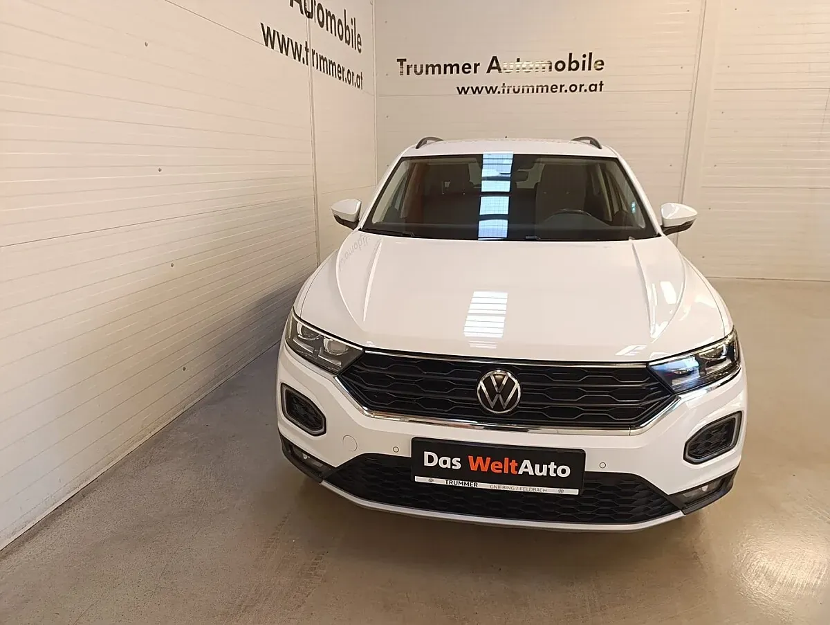 Volkswagen T-Roc 2021 photo 2