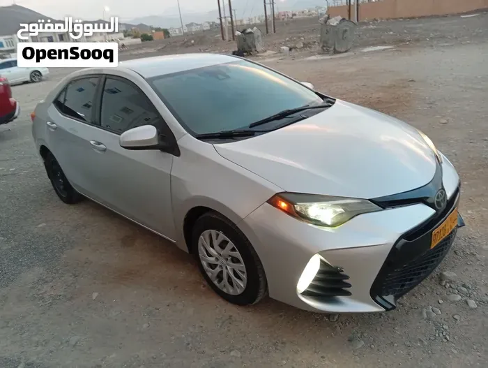 Toyota Corolla 2018 photo 3