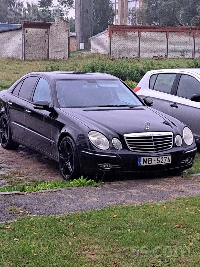 Mercedes-Benz E280