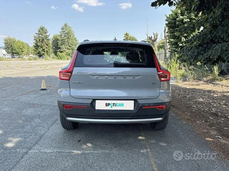 Volvo Xc40 2024 photo 4