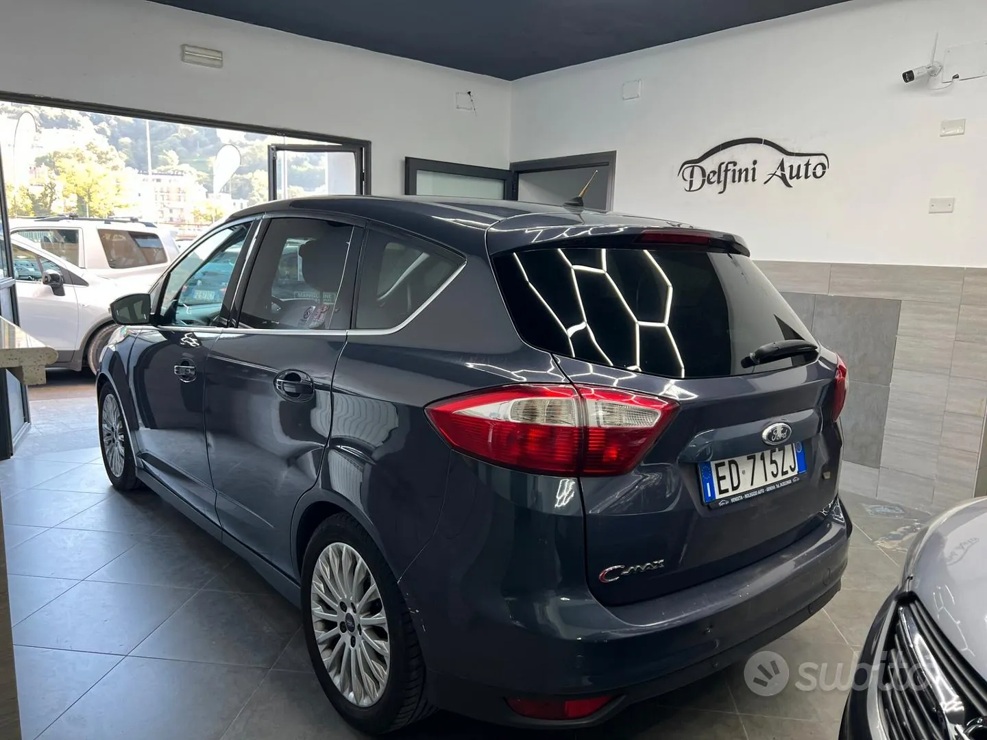 Ford C-Max 2010 photo 5