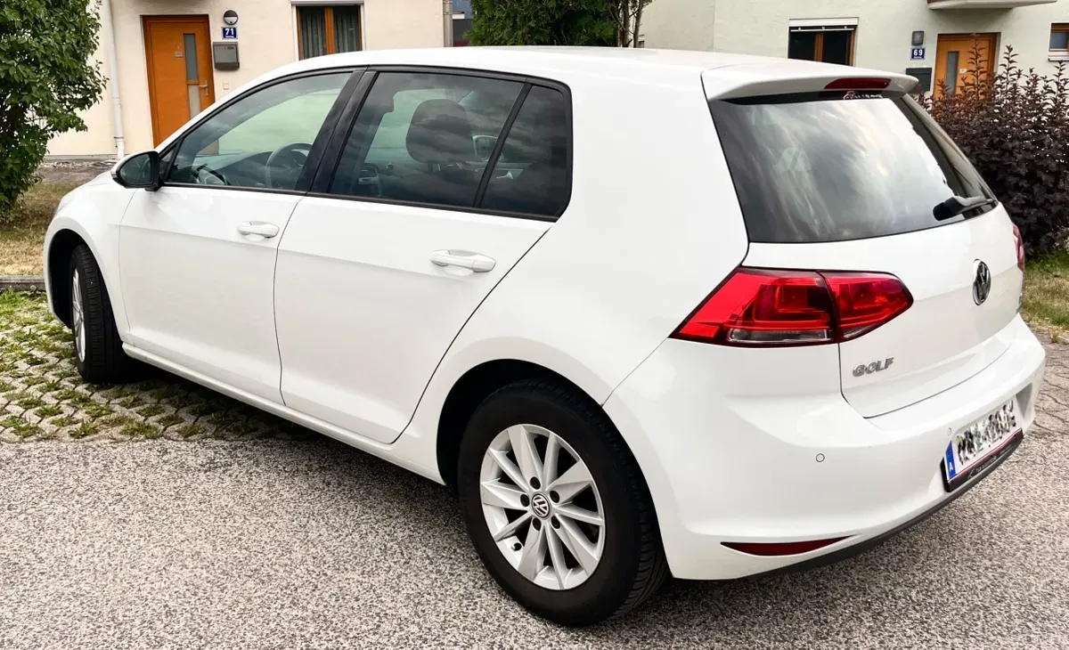 Volkswagen Golf 2014 photo 2