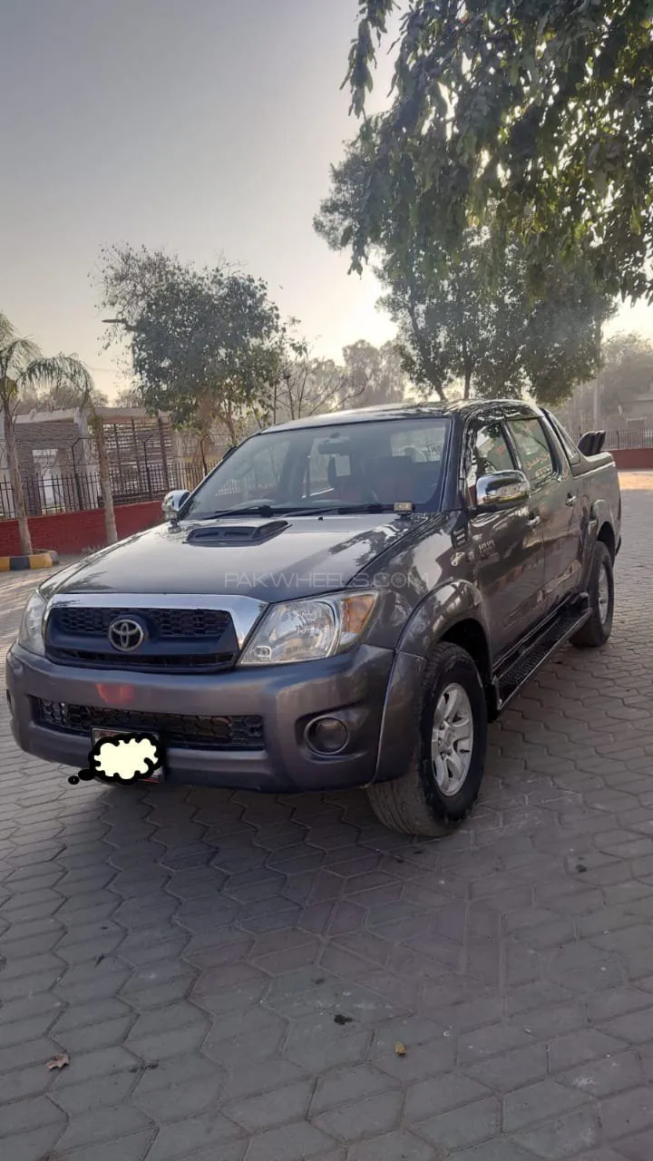 Toyota Hilux