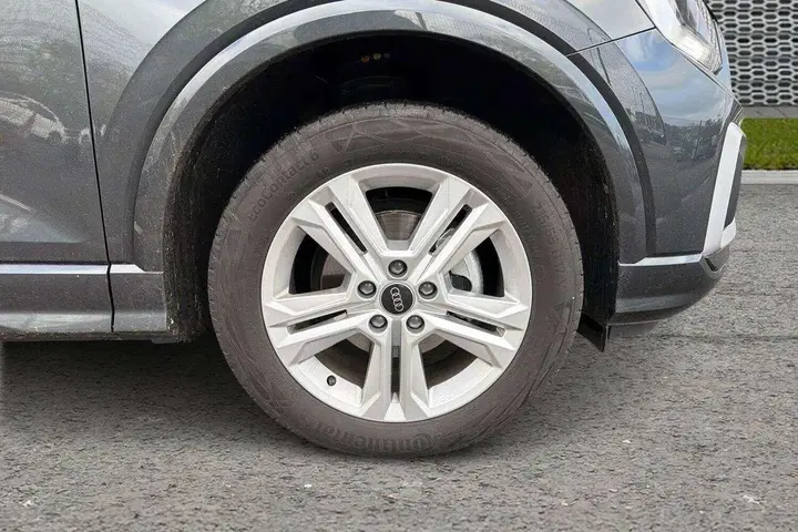 Audi Q2 2026 photo 5