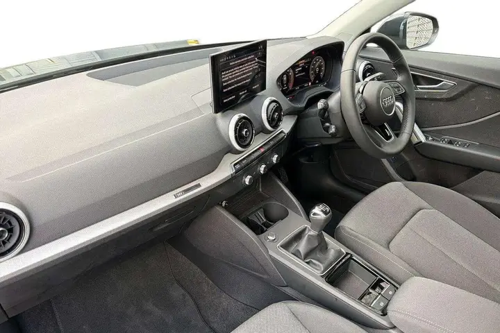 Audi Q2 2026 photo 2