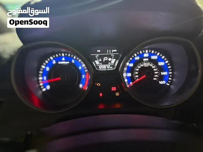 Hyundai Elantra 2015 photo 3