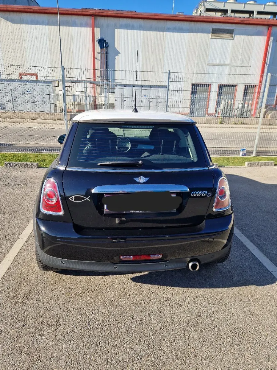 Mini Cooper 2011 photo 3