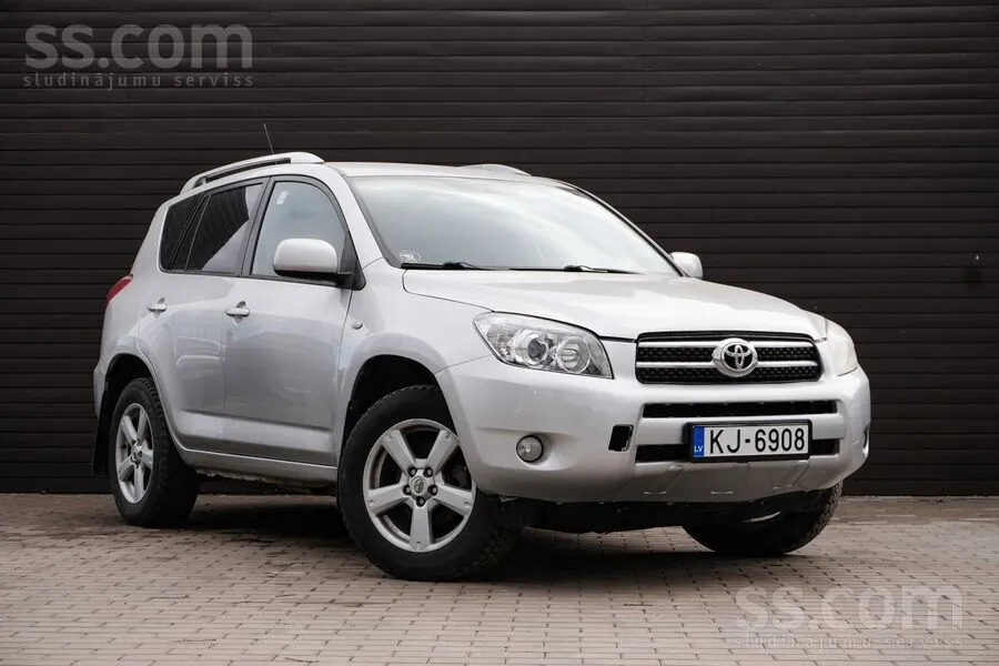 Toyota Rav4 2006 photo 2