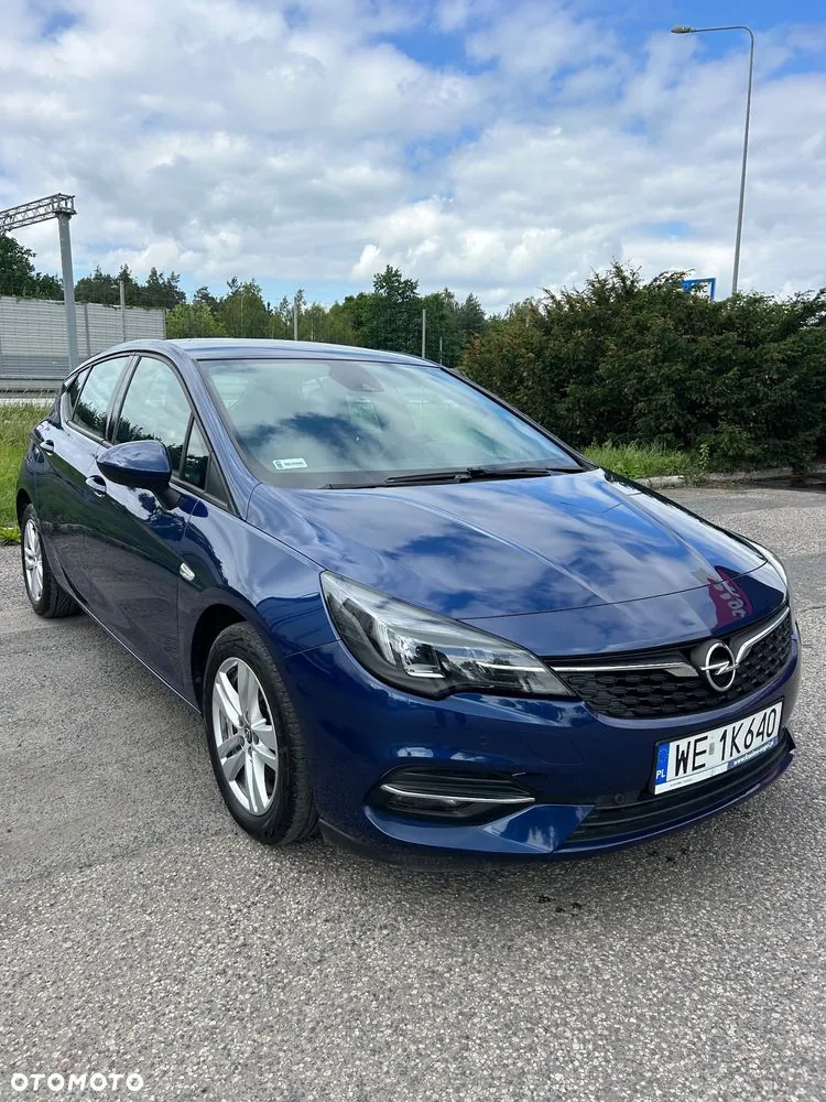 Opel Astra 2020 photo 2