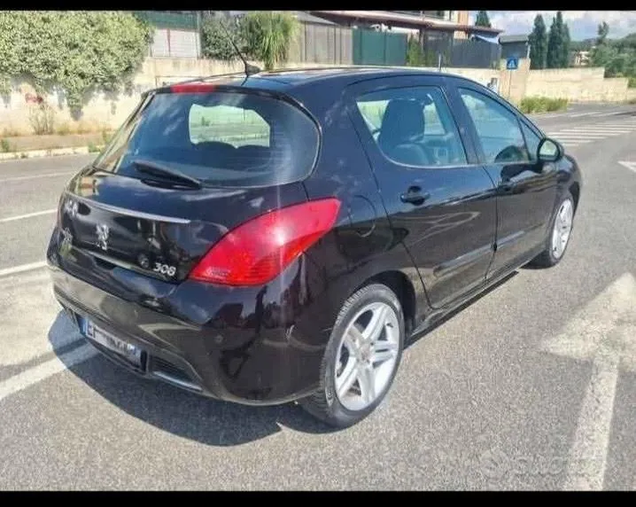 Peugeot 308 2010 photo 5