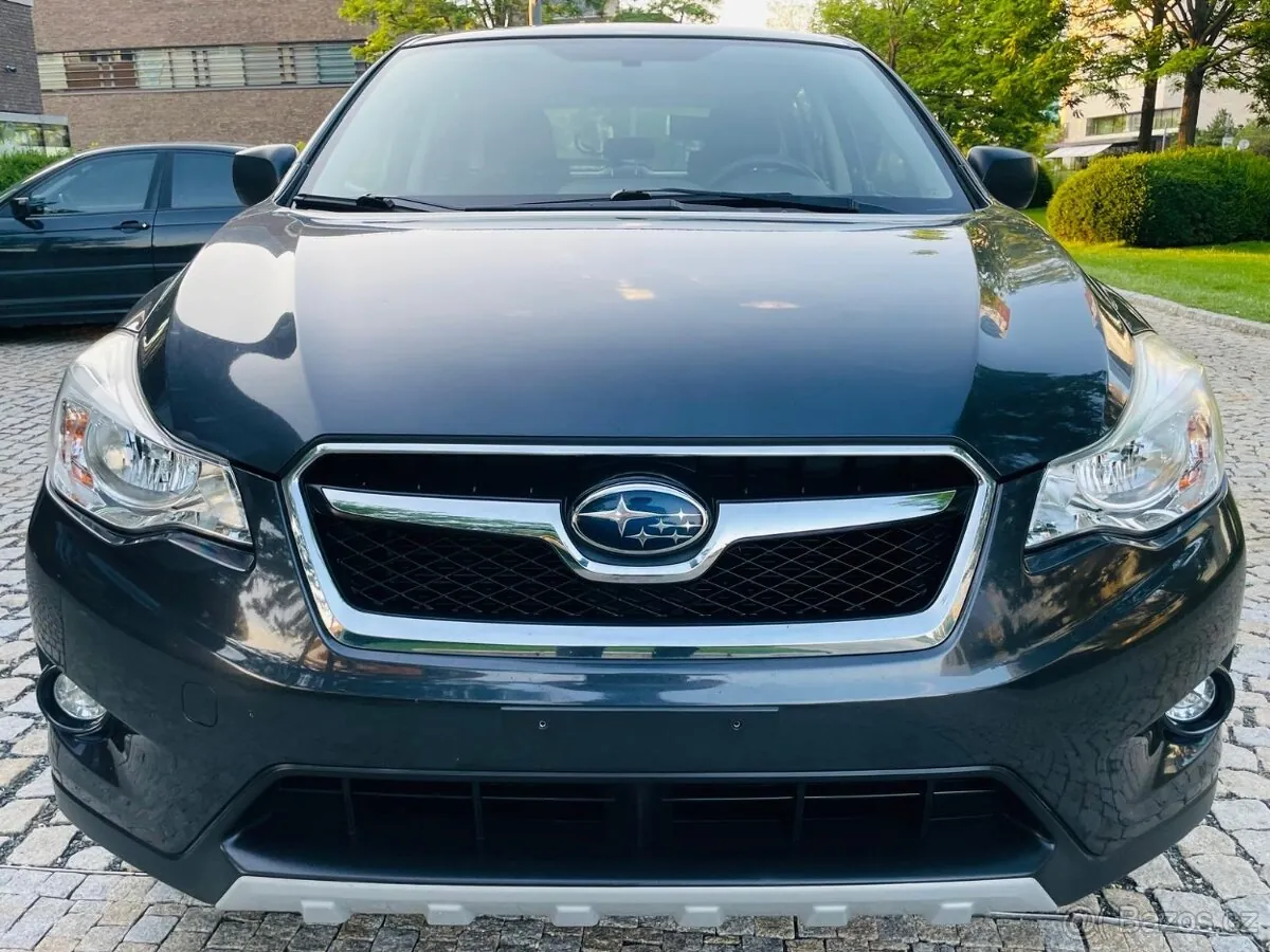 Subaru Xv 2012 photo 3