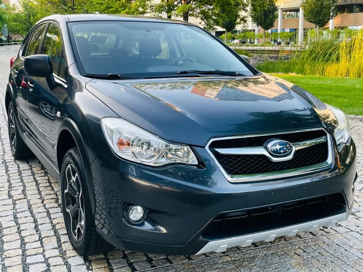 Subaru Xv 2012 photo 4