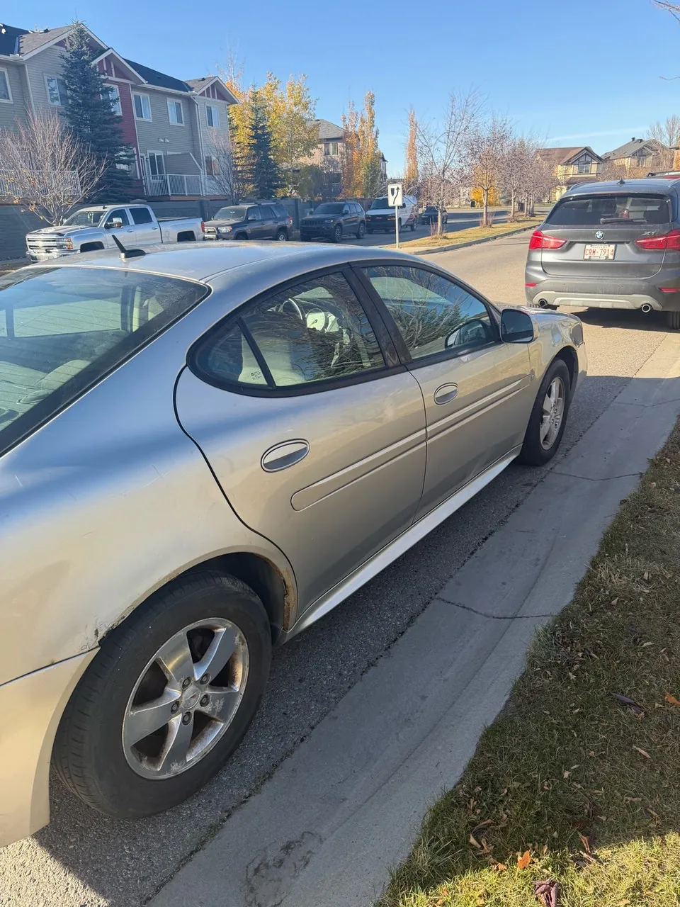 Pontiac Grand Prix 2008 photo 2