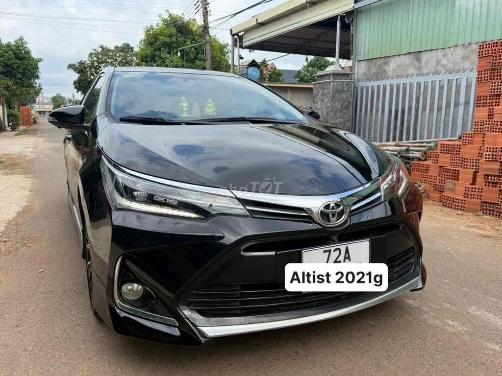 Toyota Altis
