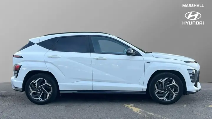 Hyundai Kona 2023 photo 2