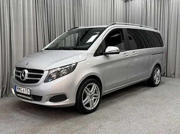 Mercedes-Benz V220