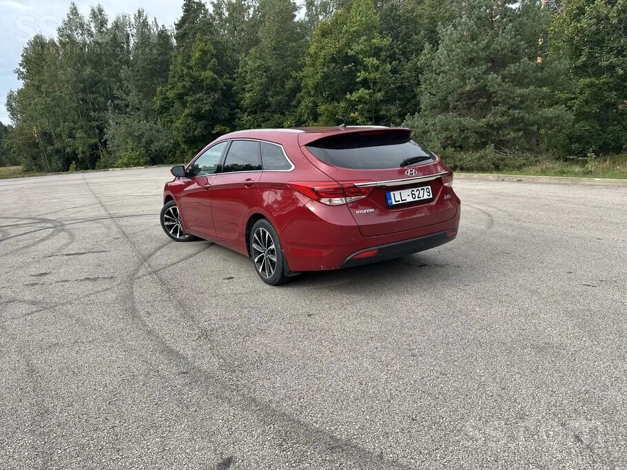Hyundai I40